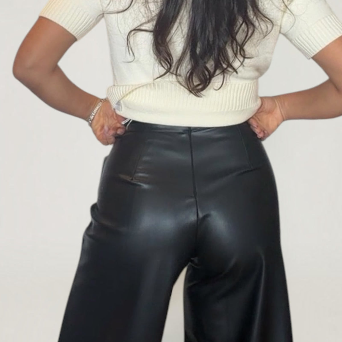 [NenaShop] CONNOR - Pantalone in Ecopelle a vita alta con chiusura a scomparsa
