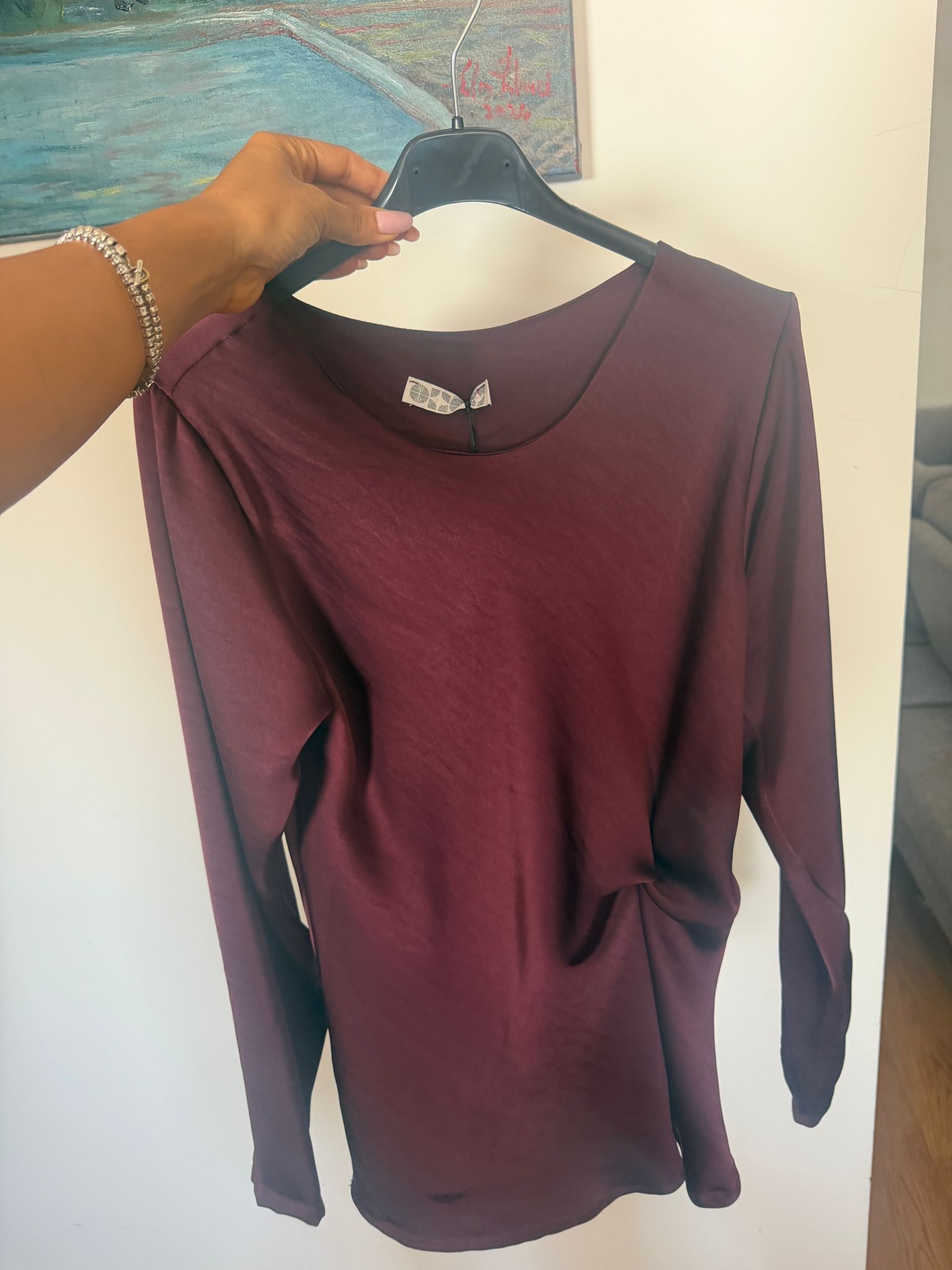 [NenaShop] MARTE Maglia in Satin con Dettaglio Arricciato Manica Lunga a Girocollo Taglia Unica