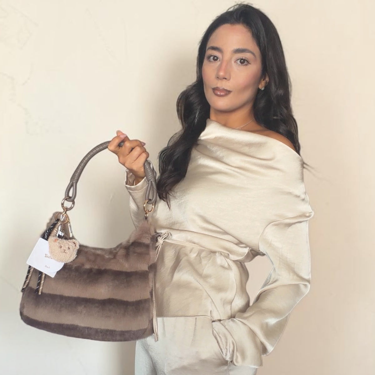 [NenaShop] SANDRA Set - Completo Due Pezzi in Satin Camicetta e Pantalone con elastico in vita